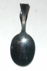 VINTAGE SILVERPLATE CURVED BABY SPOON COMMUNITY PLATE  - Picture 1 of 2