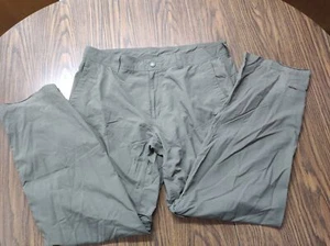 The North Face Green Convertible Hiking Pants T338/T738 sz 38 - Picture 1 of 12