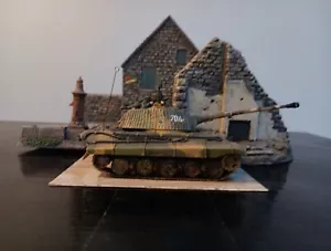 "Veagel'44'2Kp/sPz.Abt.560th#704☠️"/Sdkfz.182"Kingtiger.Mkll,w/2×Figs.NL/Sep - Picture 1 of 15