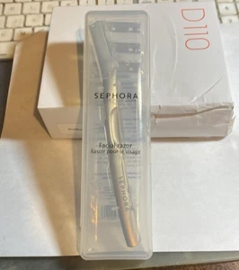 Sephora Collection Metal Facial Razor w/ 3 Replaceable Blades & Travel Case New - Bild 1 von 7