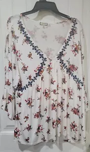 Eyeshadow floral multicolor V - Neck blouse 3/4 sleeve knit women's size 1X- NWT - Picture 1 of 6