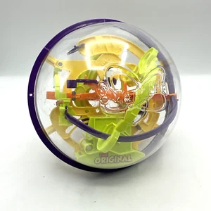 The Original PERPLEXUS 3D Puzzle Maze Ball Game Brain Teaser - Picture 1 of 6