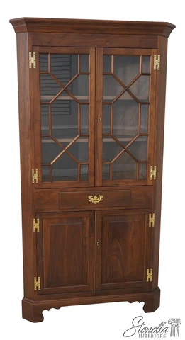 60077EC: SUTERS Walnut Chippendale Style Corner Cabinet Cover