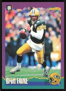 1994 Score #142 Brett Favre - Picture 1 of 2