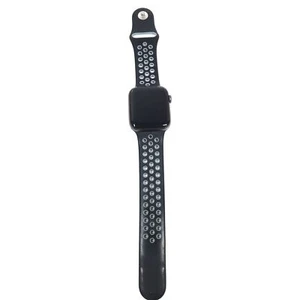 Apple Watch Series 6 44MM A2294 GPS + Boîtier céramique aluminium gris LTE + Bracelet M/L - Photo 1 sur 7