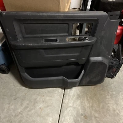 Dodge Ram 1500 2009 2010 2011 2012 panel de moldura de puerta delantero izquierdo lado del conductor OEM Foto 1 de 4