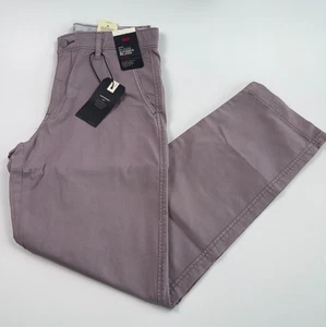 Pantalones chinos Levi's Premium para hombre XX calce relajado ligeros de sarga 32x32 púrpura nuevos con etiquetas - Imagen 1 de 14