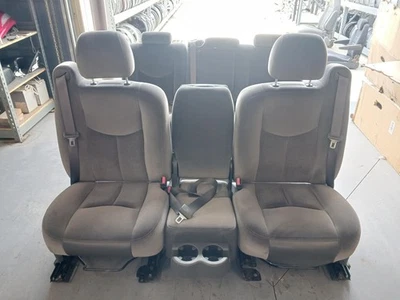 '03-'07 GMC SIERRA 2500 Crew Cab cloth manual seat set OEM  - Image 1 of 4
