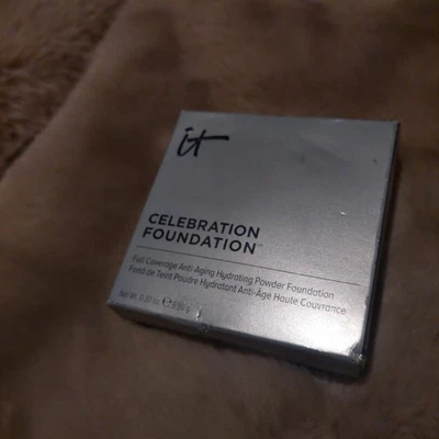 IT Cosmetics Celebration Foundion  rich Originalware - Bild 1 von 4
