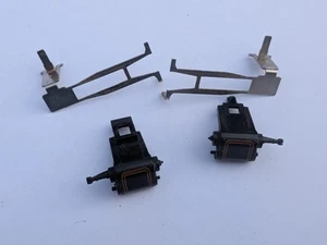 HORNBY KING CLASS CYLINDER BLOCK S9781/2 AND SLIDE BARS S3988/9 - Picture 1 of 4