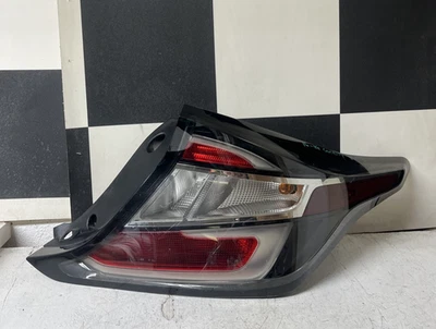 Правый задний фонарь 2016 2017 2018 2019 Chevrolet Volt б/у оригинальный - Изображение 1 из 4