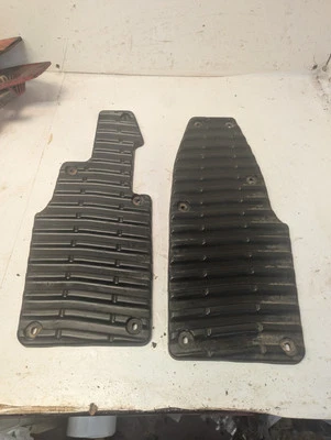 Cub Cadet I1042 I1046 I1050 拖拉机脚垫套装垫 735-04078A — 第 1/4 张图片