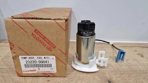 BOMBA DE COMBUSTIBLE AURIS/COROLLA/YARIS GENUINA NUEVA TOYOTA 23220-0Q041 - Imagen 1 de 1