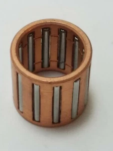 9512 003 4080, Genuine STIHL OEM Part. Brand New. NEEDLE CAGE. - Picture 1 of 9