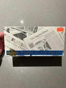 Matchbox 1:43 Scale DODGE ROUTE VAN NY TIMES - YPP04 - Picture 1 of 4