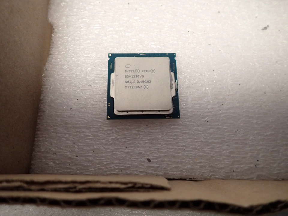 Intel Xeon E3-1230 V5 SR2LE 3.40Ghz LGA 1151 Quad Core Server CPU - Image 1 of 1