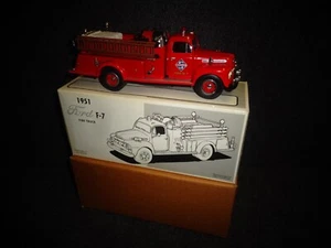 FIRST GEAR DIECAST SKELLY OIL 1951 FORD F-7 PUMPER FIRE TRUCK  TRUCK 19-1927 - Picture 1 of 12
