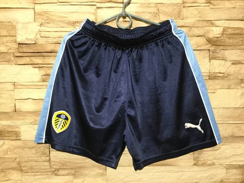 LEEDS UNITED 1999 2000 AWAY FOOTBALL SOCCER SHORTS PUMA Sz L Cover