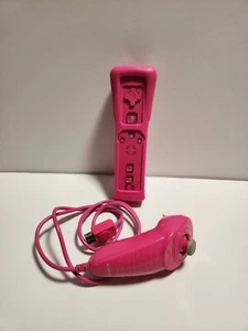 Pink Nyko Wand Nintendo Wii Remote Controller & Nunchuk Bundle TESTED - Picture 1 of 7