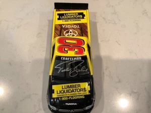 TODD BODINE AUTOGRAPHED 2006 TOYOTA TUNDRA LUMBER LIQUIDATORS DIECAST & CARD - Picture 1 of 13