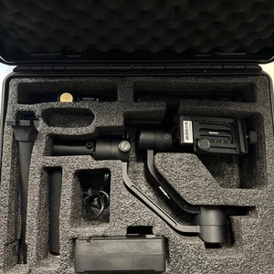 MOZA Air Professional Handheld Gimbal Stabilizer + Handgrips - Picture 1 of 10