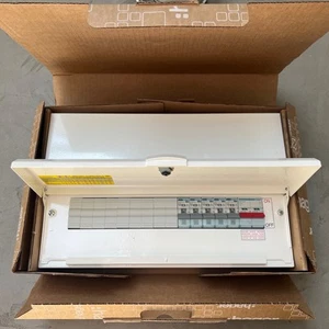 Hager 14 Way Consumer Unit Populated 100A Main Switch + 5 type A RCBO 10/16 Amp - Picture 1 of 5