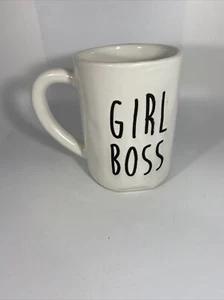 MÄDCHEN BOSS Kaffeebecher Rae Dunn Stil mit rauer Keramikoptik, siehe Bilder 5" hoch - Bild 1 von 5