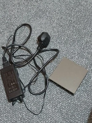 Tenda TEF1106P-4-63W 6-Port 10/100M Desktop Switch with 4-Port PoE - Image 1 of 3