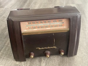 Vintage Bendix AM/FM Tabletop Bakelite Radio Model 75P6U - Tested, Working - Picture 1 of 7