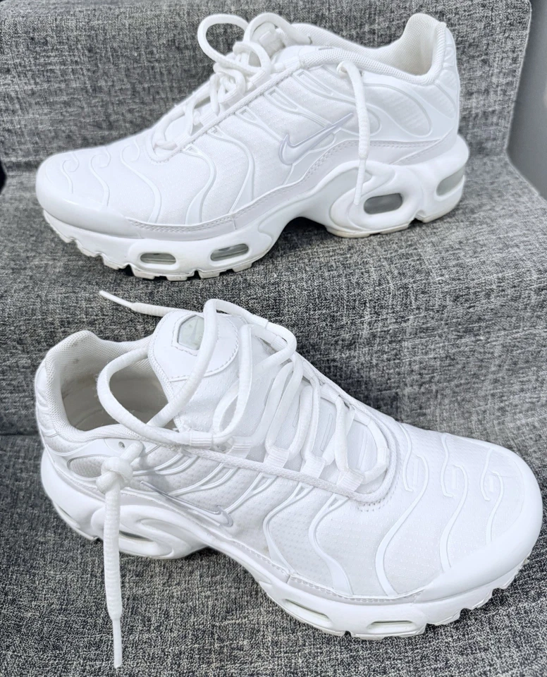 Nike Air Max Plus TN Juvenil Talla 4.5Y Mujer 7 EE. UU. Blanco Tenis Zapatos para Correr Foto 1 de 3