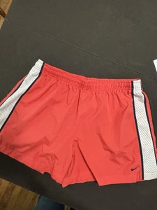 Nike Größe Large 12/14 Shorts für Sport und Training - Bild 1 von 6