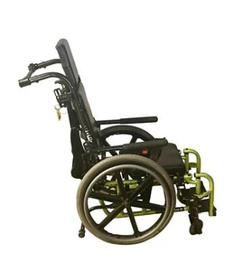 Pediatric Wheelchair Kids Quickie 2 Special Edition Sunrise Medical Manual - Picture 1 of 11