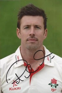 LANCASHIRE * PAUL HORTON SIGNED 6x4 PORTRAIT PHOTO+COA - Picture 1 of 1
