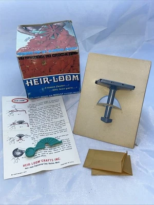 Vintage HEIR-LOOM Winding Frame Square Rosette Maker w/ Instructions & pompom - Image 1 of 4