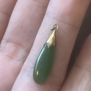 jade pendant vintage gold jewelry charm - Picture 1 of 6