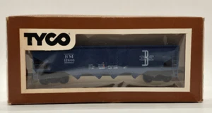 HO Scale - Non-Operating Hopper Car, 344D - Tyco - Boston-Maine - Picture 1 of 3