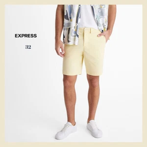 Neu mit Etikett - Express Herren gelb 8" Komfort Taille Hyper Stretch Chino Shorts Gr. 32 $ 64 - Bild 1 von 5