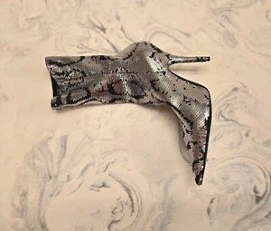 New! Balenciaga 'Knife' Sequin Bootie Silver Womens Size 7 US 37 Eur. MSRP $1500 - Picture 1 of 12