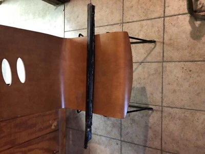 Декоративный молдинг для внутренней двери 1958 Ford Fairlane. Со стороны водителя. - Изображение 1 из 4