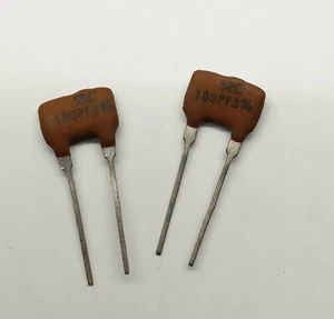 2 piezas. Condensador de mica Lemco Silver 180pF / 3% / 500V Lemco - Imagen 1 de 1