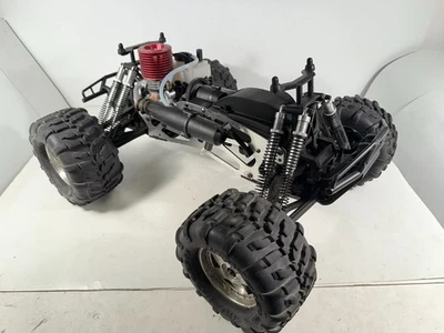 Used HPI Savage 1/8 Scale Nitro Monster Truck Project w/ Engine Servos - Image 1 of 4