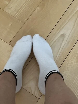 Getragene Damen Socken, starker Geruch. Grösse 38/39 - Bild 1 von 4