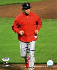 TONY LARUSSA SIGNED AUTOGRAPHED 8x10 PHOTO ST. LOUIS CARDINALS PSA/DNA - Picture 1 of 2