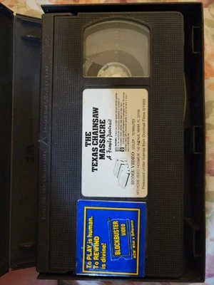 The Texas Chainsaw Massacre - A Family Portrait Documentary VHS Blockbuster... Foto 1 de 4