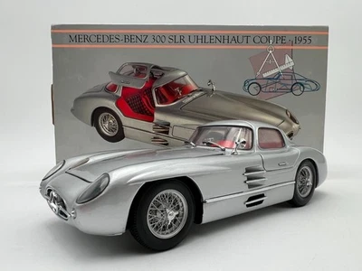 * PAUL'S MODEL ART - Modelo 1:24 - 1955 MERCEDES BENZ 300 SLR UHLEALHAUT COUPE - Imagem 1 de 4