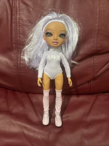 Rainbow High Royal K-pop Tiara Song Doll - Picture 1 of 2