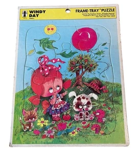 VTG Windy Day Rainbow Works 1974 Tray Puzzle U.S.A. Ages 3-7 Dog Cat Bug 75909-4 - Picture 1 of 4