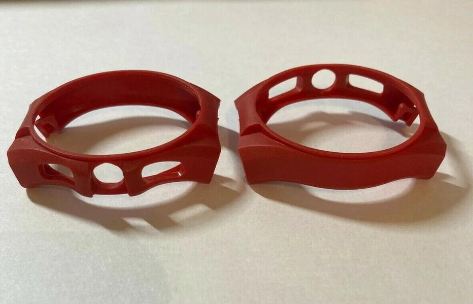 Auténtica cubierta de cronógrafo TechnoMarinE 3 AGUJEROS para 40 mm Cruise ROJO NUEVO Foto 1 de 1