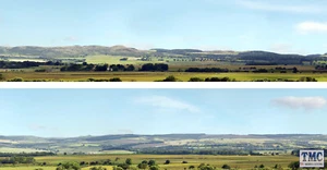 ID207B ID Backscenes OO Hills And Dales 3 Metres Long in 2 sections(38 x 300cm) - Picture 1 of 1