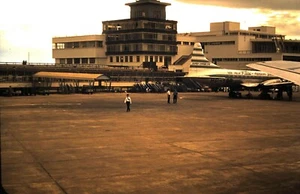 50's Red Border Aviation Slide, São Paulo Airport, / Super Convair 340 Airplane - Picture 1 of 1